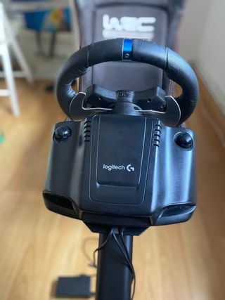 Volante Logitech G29 + pedales — perfecto estado