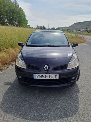 Renault Clio III del 2008. 1.5Dci 85cv _ Diesel_