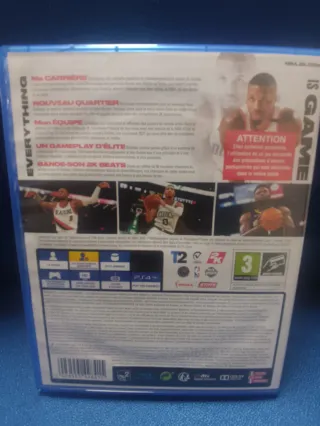 videojuego NBA 2K21 para PS4.
