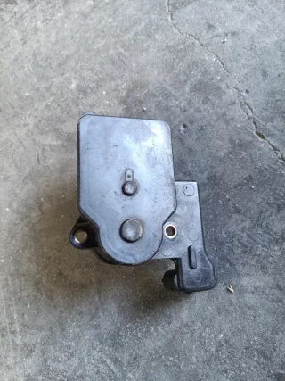 Colector de admisión 2.0 CRDi kia carens 2007