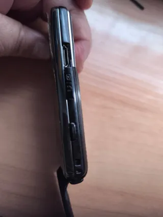 Teléfono móvil vintage SGH-F480 #Samsung