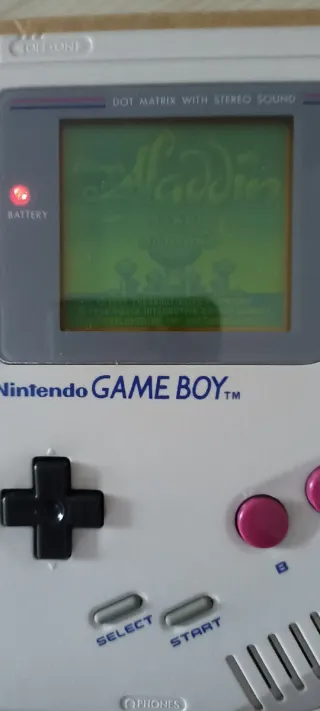Game boy, 4 juegos con funda y adaptador.