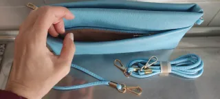 Bolso nuevo bandolera y de mano