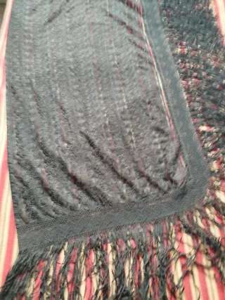 Mantón de manila, mantilla, chales