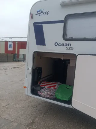 BLUECAMP 525, ETRUSCO 7400 Q