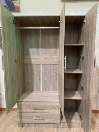 ARMARIO 3 PEURTAS W-10