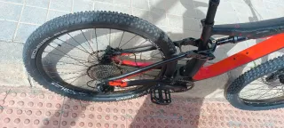 Bicicleta montaña Doble suspensión CARBONO