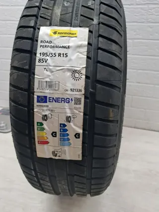 Neumático Kormoran Road Performance 195/55R15 85V