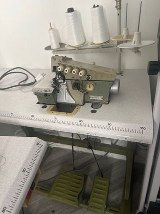 Remalladora industrial de 5 hilos