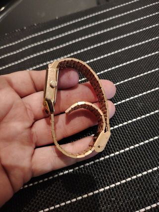 Reloj de pulsera parfois de mujer