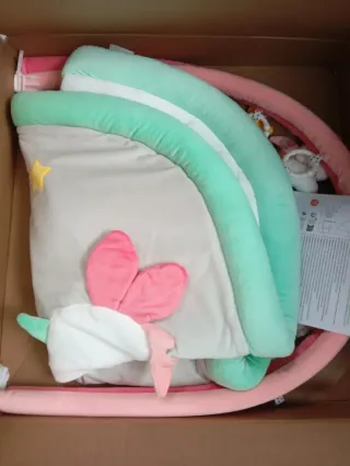 Manta de juego para bebé con arco