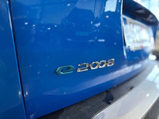 Peugeot e-2008 Electrico Allure Pack e-2008 Electrico Allure Pack
