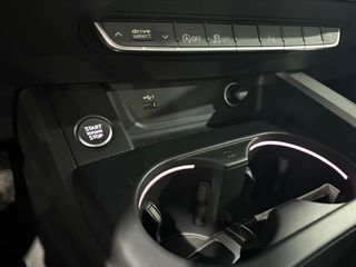 Audi A4 ADVANCED 35 TFSI 110KW (150CV) S TRONIC GRIS MANHATTAN (METALIZADO)	TELA INDEX NEGRO