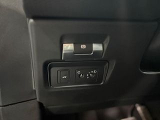 Land-Rover Range Rover Evoque 2.0 D163 R-DYNAMIC S AUTO 4WD MHEV SE4