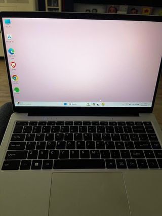 Ordenador Portatil LENO 14” - 16GBRam y 512GB Disc