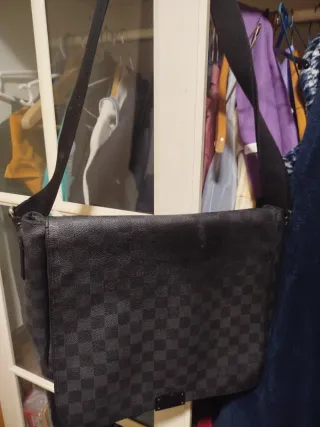 Bandolera bolso Vuitton original para restaurar