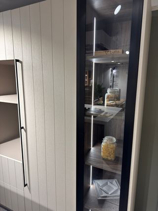 Muebles de cocina DELTA (Sólo columnas)