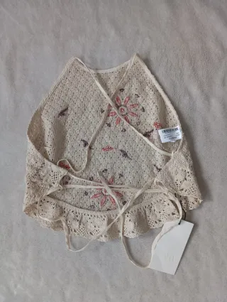 Zara Crop Top Raw Embroidery Retro Style