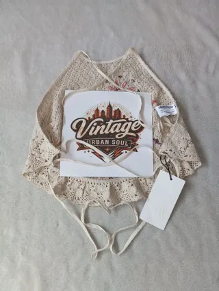 Zara Crop Top Raw Embroidery Retro Style