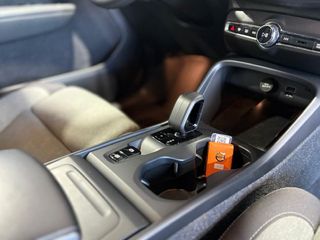 Volvo XC40 1.5 T2 Core Auto ROJO FUSION