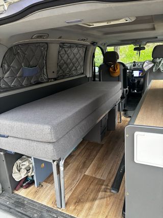 Mercedes-Benz Viano camper