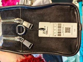 Bolso efecto piel y asa para hombro