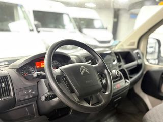 Citroën Jumper BlueHDi 96KW (130CV) Furgón 35L2H2 furgón 96kW 4P manual