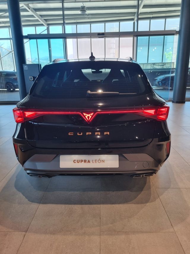 CUPRA LEON SPORTOURER 1.5 ETSI 150 CV DSG-7 2026