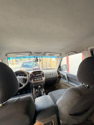Mitsubishi Montero 2002