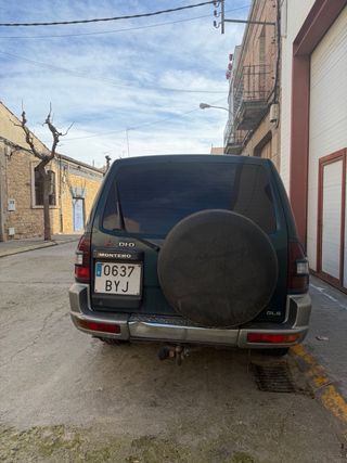 Mitsubishi Montero 2002