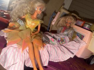 Autocaravana Barbie con barca