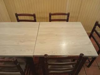 Mesa y 4 Sillas para Bar/Restaurante