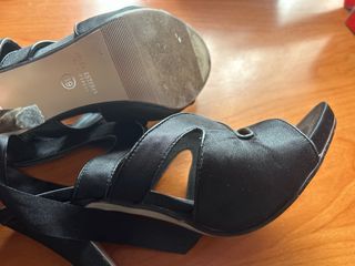 Zapatos de tacón negros Belén Esteban