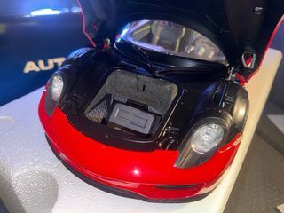 Autoart Porsche 1/12