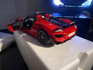 Autoart Porsche 1/12