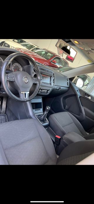 Volkswagen Tiguan Volkswagen Tiguan 2.0 TDI 140cv 4x2 T1 Sport BMotion Tech
