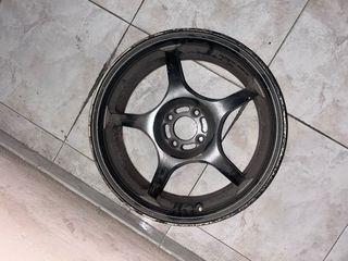 Llantas 17 4x100 marca Rota