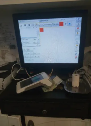 Monitor táctil para tpv Hostelería.