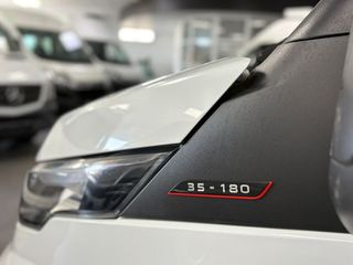 Iveco Daily 35C 18H V 4100/H3 18 M3 Doble rueda