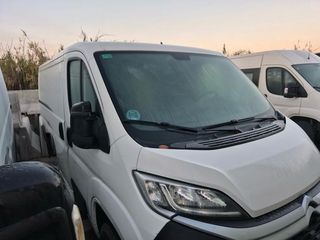 Citroën Jumper BlueHDi 103KW (140CV) Furgón 33 L2H1 furgón 103kW 4P manual