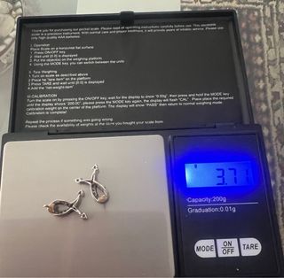 Preciosos pendientes de oro de 18 kilates