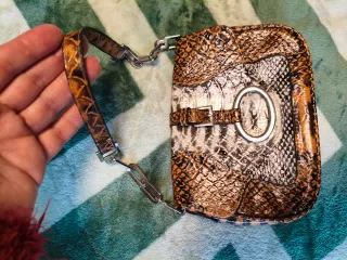 Bolso estampado efecto cocodrilo