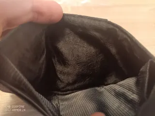 Cartera Guggiari Negra