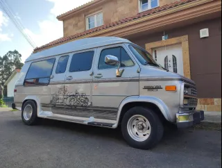 Chevy van V8, año 93 (Chevrolet g20)