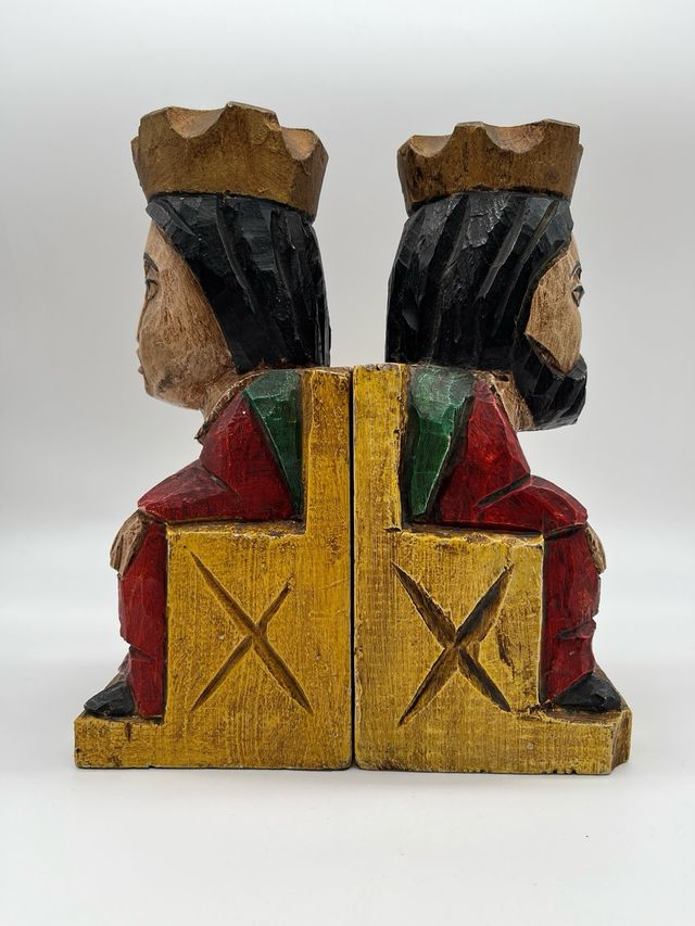 Sujetalibros talla tradicional castellana