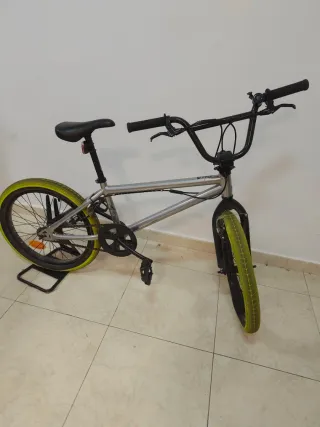 Bicicleta BMX 20" Wipe 500