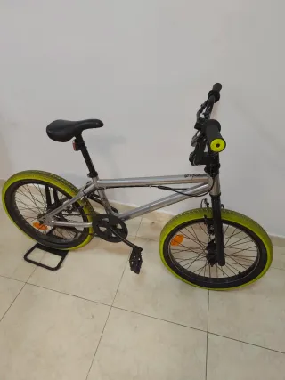 Bicicleta BMX 20" Wipe 500