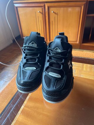 Zapatilas louis vutton talla 40-41