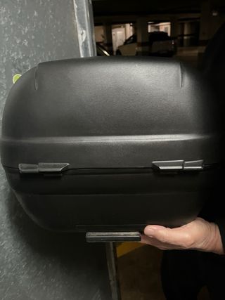 Baul de motocicleta SHAD