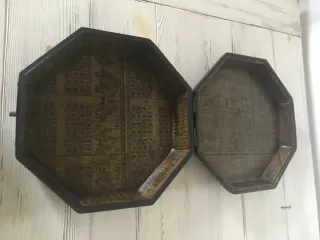 Caja joyero octogonal con símbolo chino